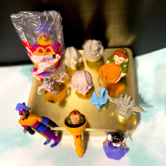 DISNEY VINTAGE 90s HUNCHBACK OF NOTRE DAME McDONALDS & BURGER KING TOY BUNDLE 10 - Picture 10 of 12